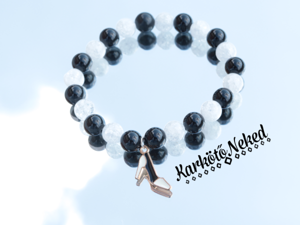 Ónix és Hegyikristály ásvány karkötő magassarkúval díszítve