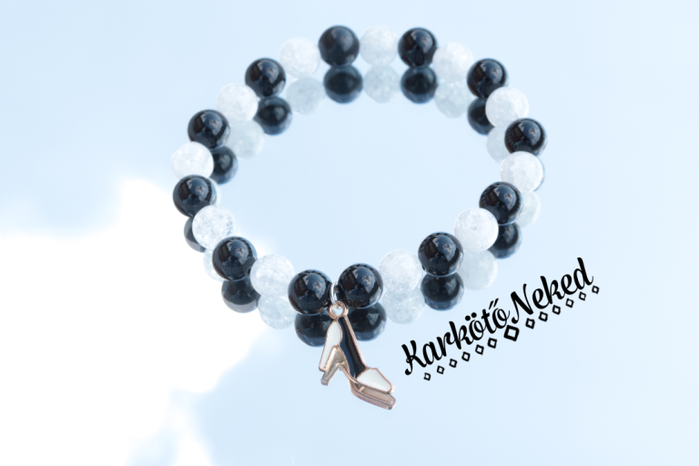 Ónix és Hegyikristály ásvány karkötő magassarkúval díszítve